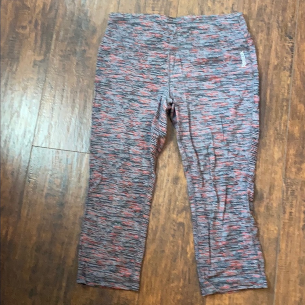 Athletic leggings